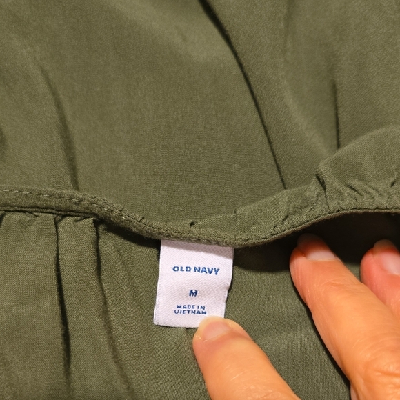 Old Navy Green Mini M - Picture 2 of 4
